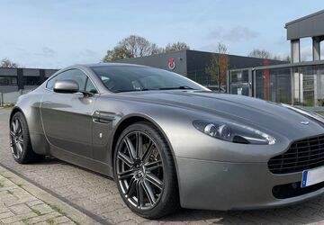 Aston Martin V8 Vantage 74.199 km 64.900 &euro; Hamburg 22143