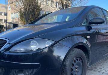 Seat Altea 183.100 km 1.500 &euro; Riemerling 85521