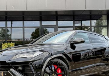 Lamborghini Urus 11.500 km 329.950 &euro; Alkmaar 