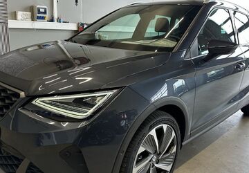 Seat Arona 16.997 km 24.900 &euro; Memmingen 87700