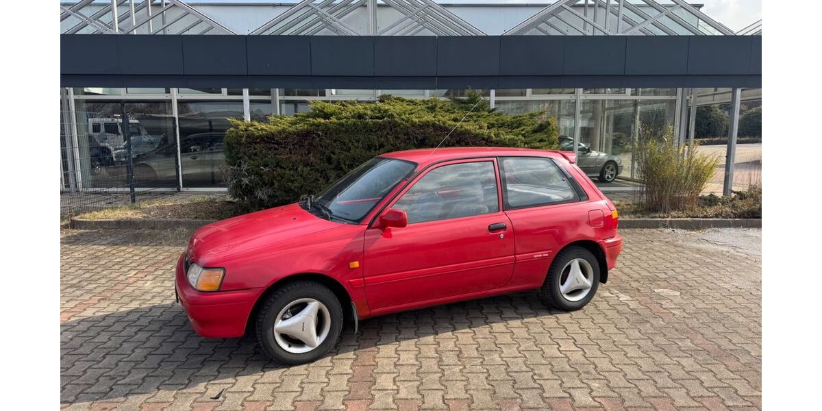 Toyota Starlet 92.751 km 999 &euro; Struppen 01796