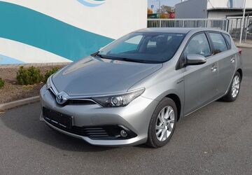 Toyota Auris 84.000 km 13.490 &euro; Nürnberg, Mittelfranken 90431