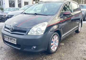 Toyota Corolla Verso 116.845 km 4.900 &euro; Hamburg - 1 Min. vom Hamburg Airport 22415