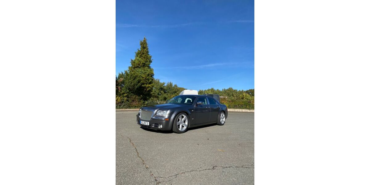 Chrysler 300C 199.000 km 11.000 &euro; Hildesheim 31134