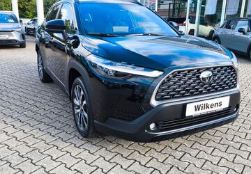 Toyota Corolla 7.000 km 35.900 &euro; Lohne 49393