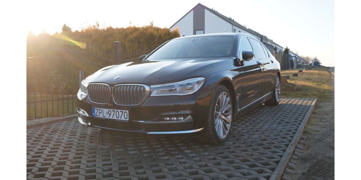 BMW 750 293.000 km 21.700 &euro; Nadrensee 17329