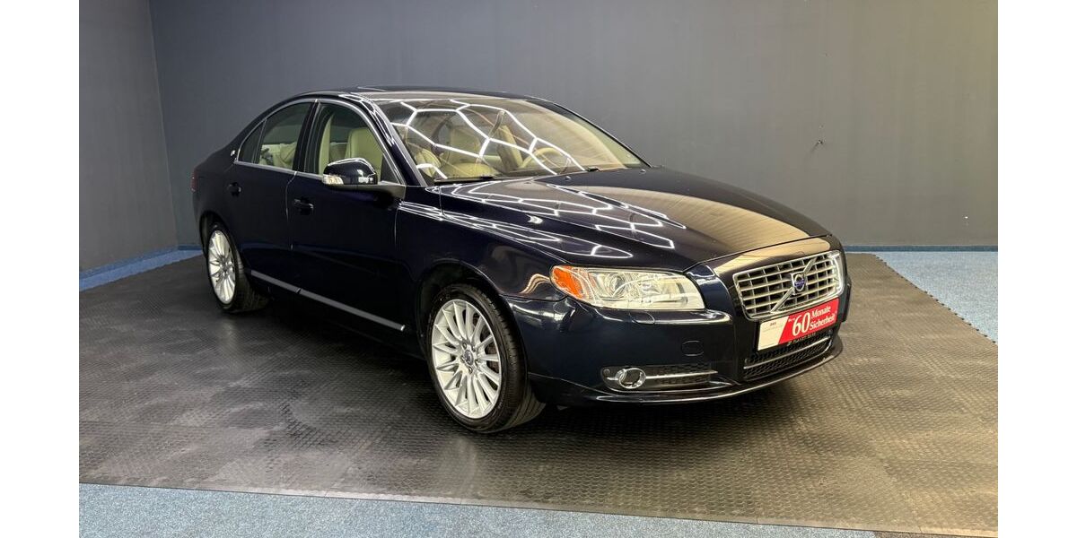 Volvo S80 159.904 km 10.999 &euro; Rottweil 78628