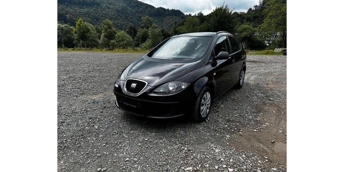 Seat Altea 100.000 km 2.990 &euro; kiel 24103