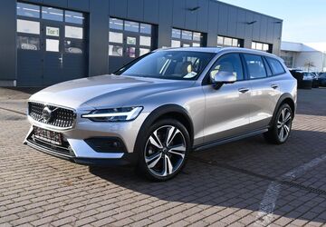 Volvo V60 Cross Country 16.700 km 49.900 &euro; Jüterbog 14913