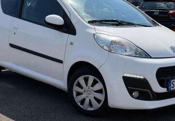 Peugeot 107 164.000 km 3.490 &euro; Winterbach 73650
