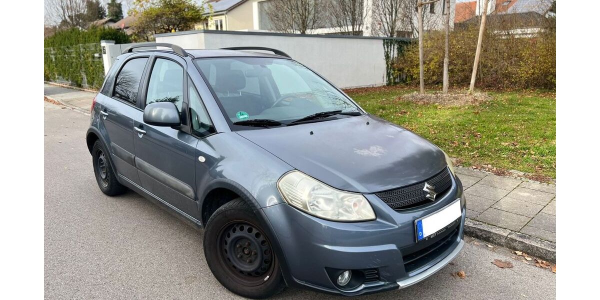 Suzuki SX4 112.000 km 2.950 &euro; München 81737