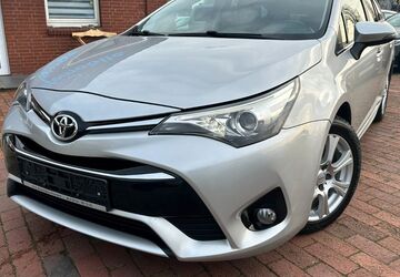 Toyota Avensis 168.121 km 10.900 &euro; Steinfeld 49439