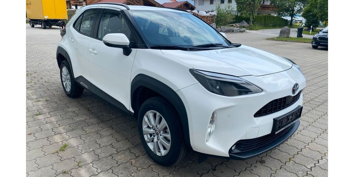 Toyota Yaris Cross 53.748 km 22.900 &euro; Bischofswiesen 83483