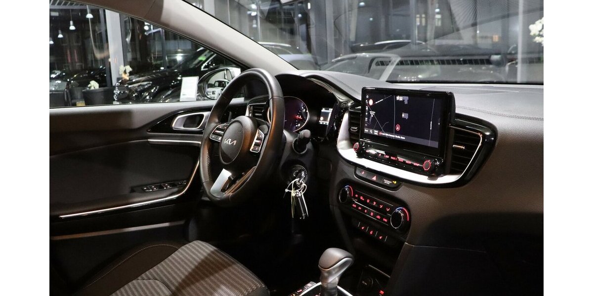 Kia cee´d Sportswagon 1.6 D VISION / 6.000-KM / TOP 6.000 km 23.444 &euro; Hamm 59077