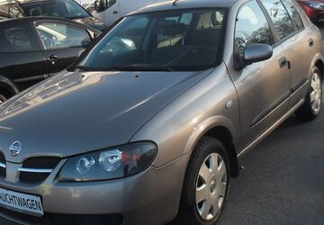 Nissan Almera 96.400 km 2.890 &euro; Pirna 01796