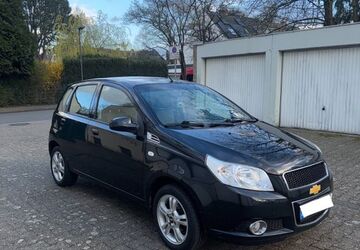 Chevrolet Aveo 122.186 km 2.700 &euro; Düsseldorf 40597