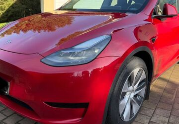 Tesla Model Y 51.000 km 32.400 &euro; Lommatzsch 01623
