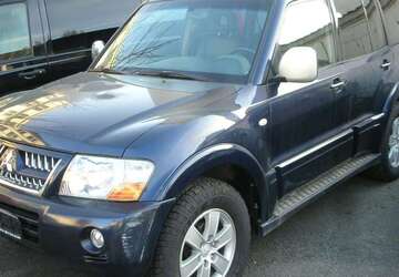 Mitsubishi Pajero 318.000 km 5.890 &euro; Bonn 53115