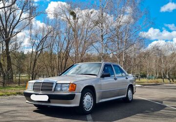 Mercedes-Benz 190 192.414 km 32.000 &euro; Velten 16727