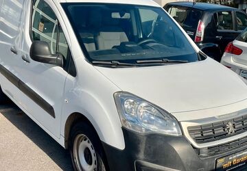 Peugeot Partner 111.980 km 8.800 &euro; Witten - NRW 58455