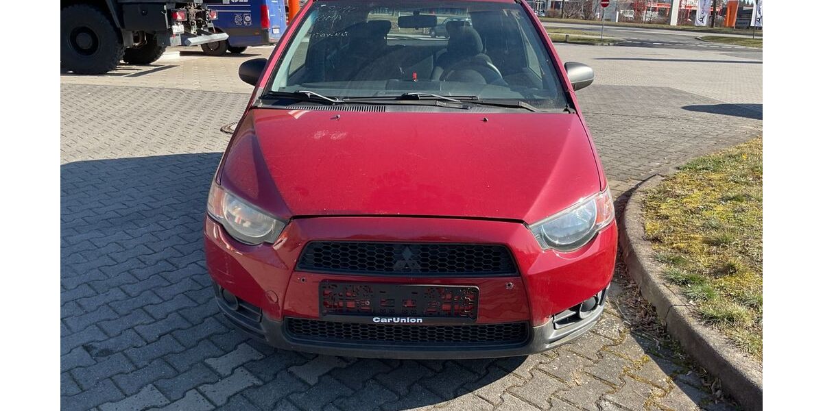 Mitsubishi Colt 112.561 km 950 &euro; Erfurt 99085
