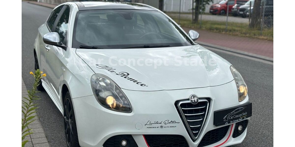 Alfa Romeo Giulietta 200.000 km 4.999 &euro; Stade 21684