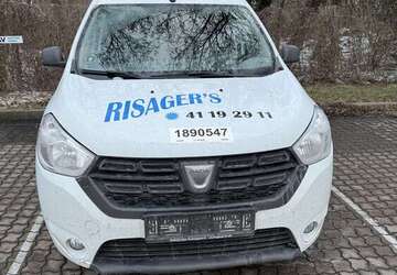 Dacia Dokker 95.708 km 7.900 &euro; potsdam 14480