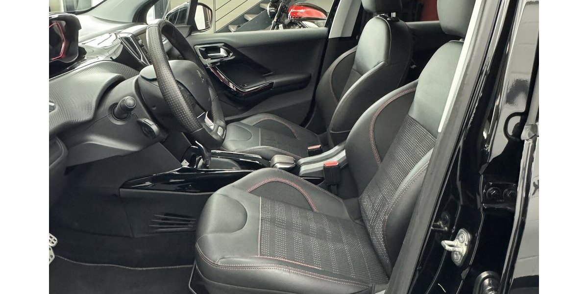 Peugeot 2008 1.2 GT-Line Automatik Sitzheizung Carplay 120.782 km 11.367 &euro; Lich 35423