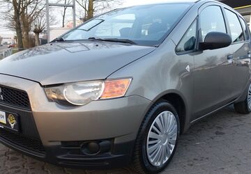 Mitsubishi Colt 150.000 km 2.480 &euro; Selm 59379