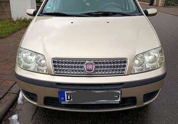 Fiat Punto 195.000 km 1.300 &euro; Grünstadt 67269