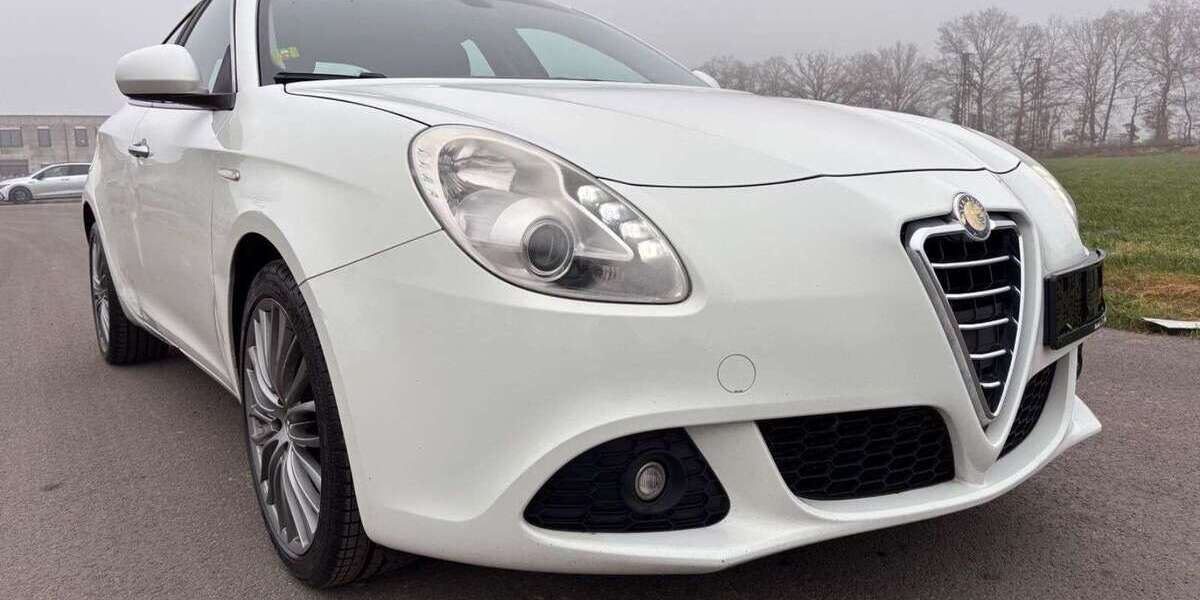 Alfa Romeo Giulietta 327.469 km 2.950 &euro; Bad Bentheim 48455