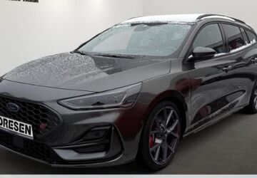 Ford Focus 18.218 km 37.390 &euro; Neuss 41464