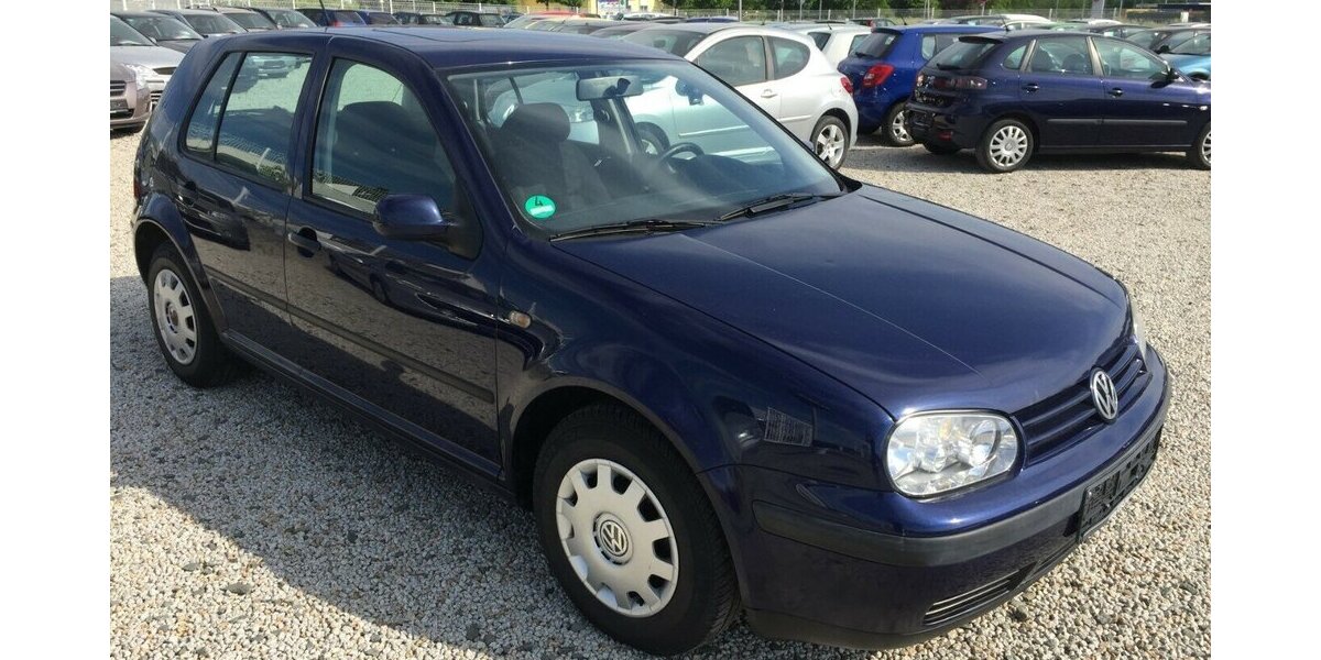 VW Golf 4 Türig,Tüv 01/28! 220.000 km 1.500 &euro; Himmelkron 95502