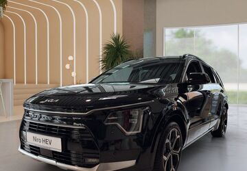 Kia Niro 4.000 km 32.485 &euro; Bremerhaven 27568