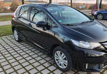 Honda Jazz 122.209 km 9.900 &euro; Pfaffenhofen 85276
