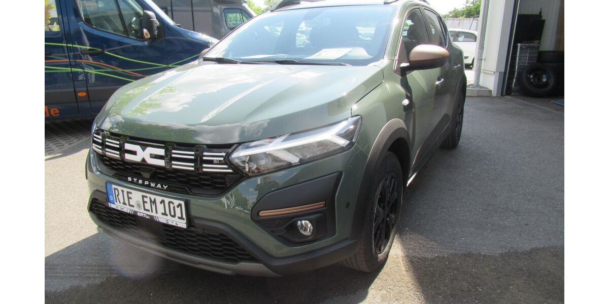 Dacia Sandero 38.790 km 19.690 &euro; Riesa 01587