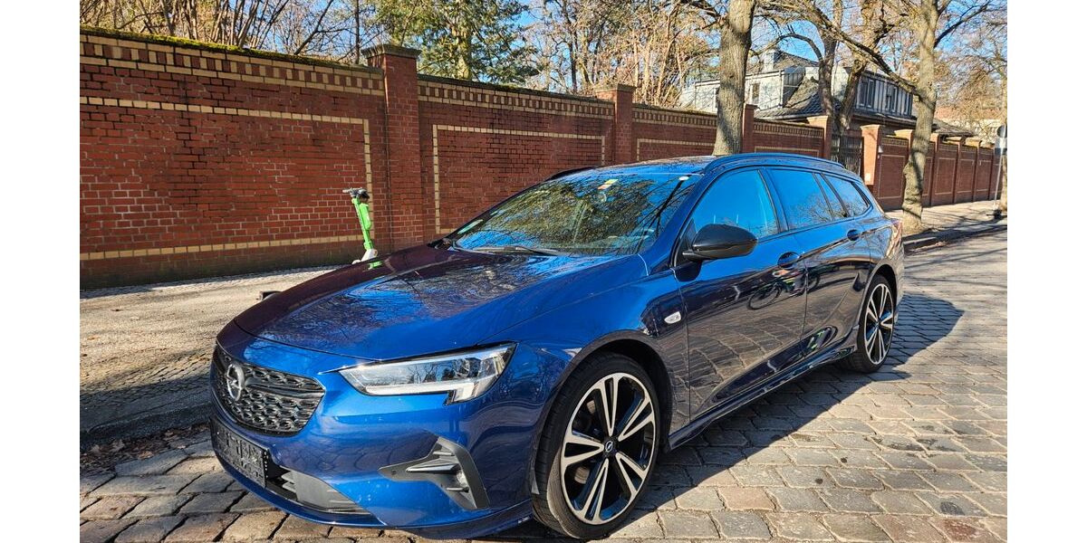 Opel Insignia 132.543 km 15.600 &euro; Berlin 12099