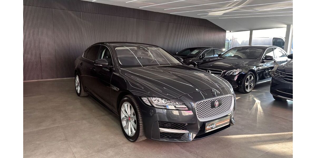 Jaguar XF 78.888 km 23.950 &euro; Berlin 12357