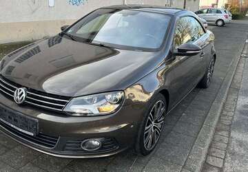 VW Eos 158.000 km 8.499 &euro; Paderborn 33100