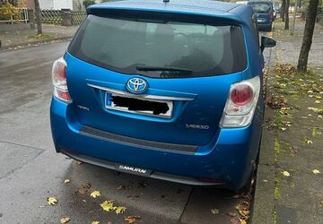 Toyota Verso 144.000 km 9.700 &euro; Bielefeld 33647
