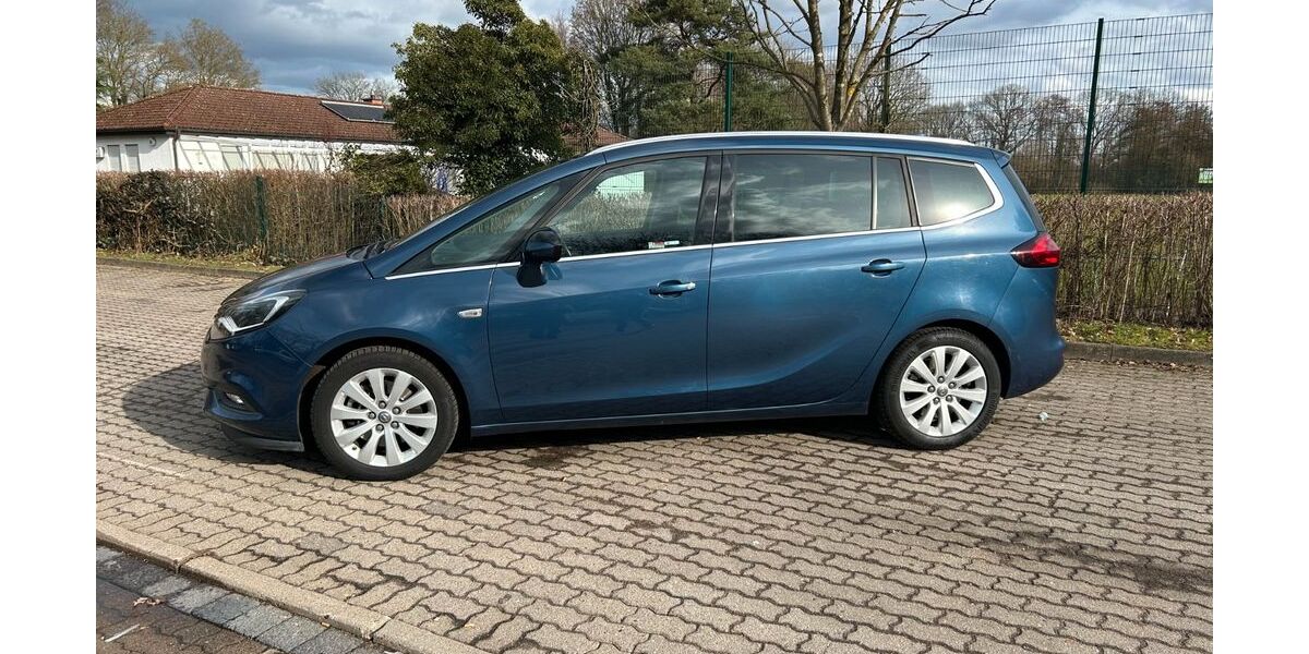 Opel Zafira Tourer 127.970 km 13.990 &euro; Pinneberg 25421