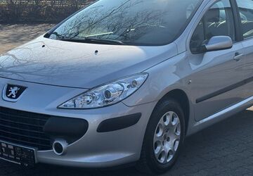 Peugeot 307 66.000 km 4.450 &euro; Rüsselsheim 65428