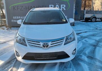Toyota Avensis 123.990 km 11.300 &euro; Sulzbach-Rosenberg. 92237