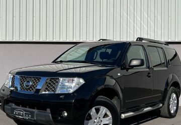 Nissan Pathfinder 211.818 km 6.490 &euro; Bad Mergentheim 97980