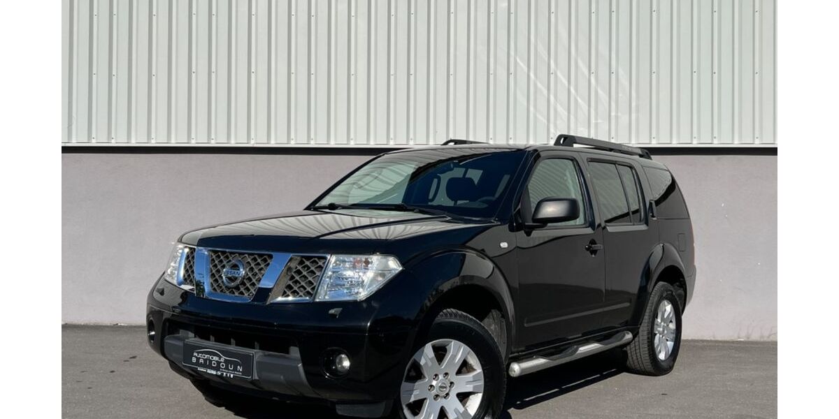 Nissan Pathfinder 211.818 km 6.490 &euro; Bad Mergentheim 97980
