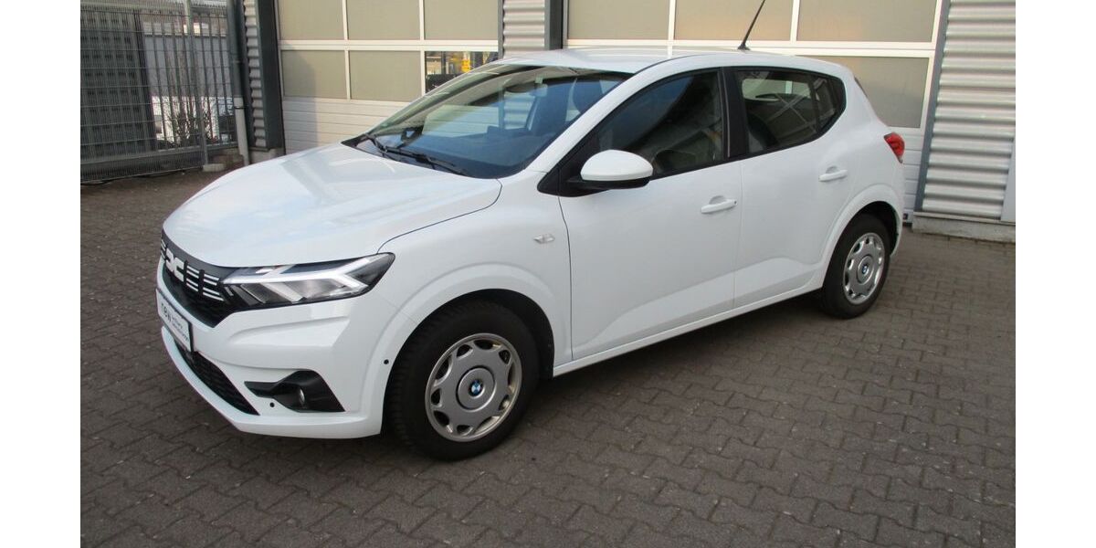 Dacia Sandero 37.650 km 14.390 &euro; Grünberg 35305