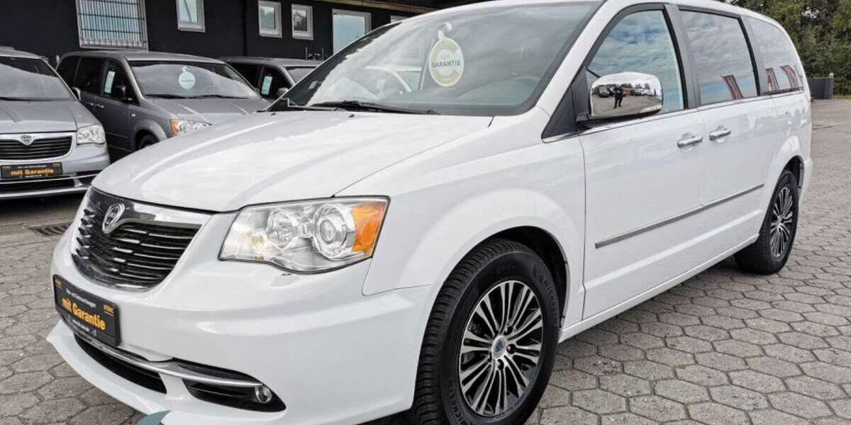 Lancia Voyager 21.314 km 30.500 &euro; Stelle 21435