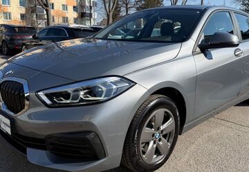 BMW 118 9.400 km 19.999 &euro; München 81243