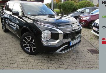 Mitsubishi Plug-in Hybrid Outlander 4.000 km 53.490 &euro; Erding 85435