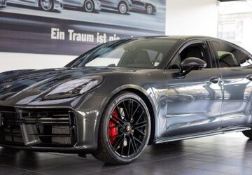 Porsche Panamera 12.900 km 176.880 &euro; Sinzheim/Baden-Baden 76547